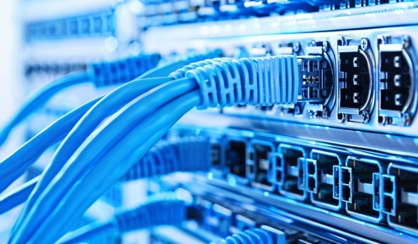 Informatikai, kommunikációs hálózat építés - 